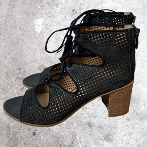 FRANCO SARTO Honolulu Lace Up Heels Size 6